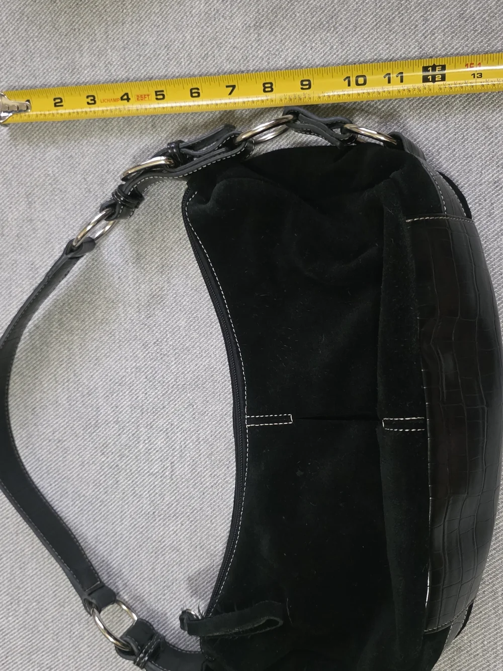 St. Johns Bay design hobo crescent